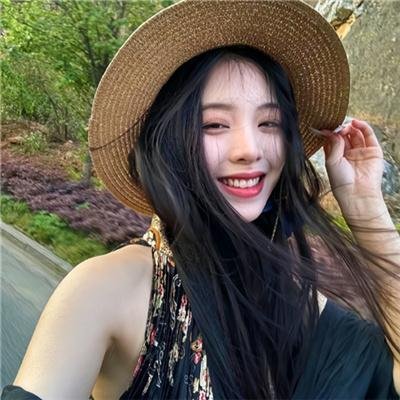 海边的露易丝 封面